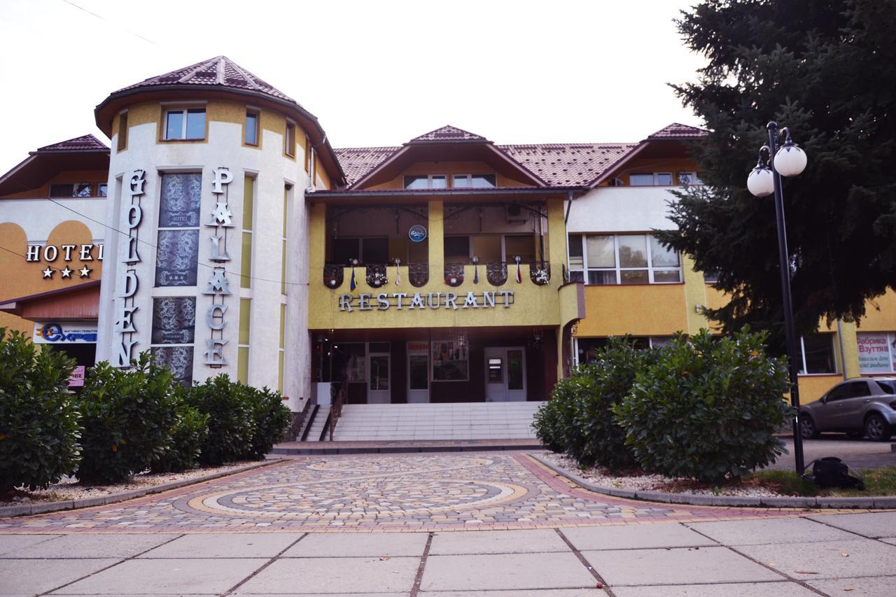 Golden Palace Dubove Luaran gambar